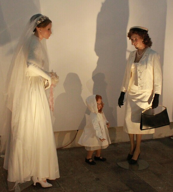 Mariage et maternité dans les années 50 Mariage et maternité dans les années 50